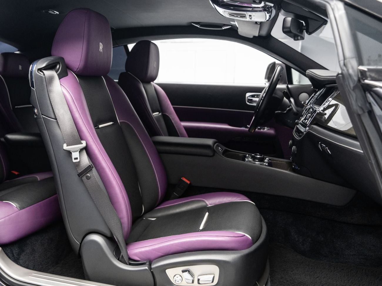 Rolls Royce Wraith SUMMER STARTS NOW | EXCLUSIVE DEAL BY BLACKLINE, 12 Months Warranty, GCC, Low KM's