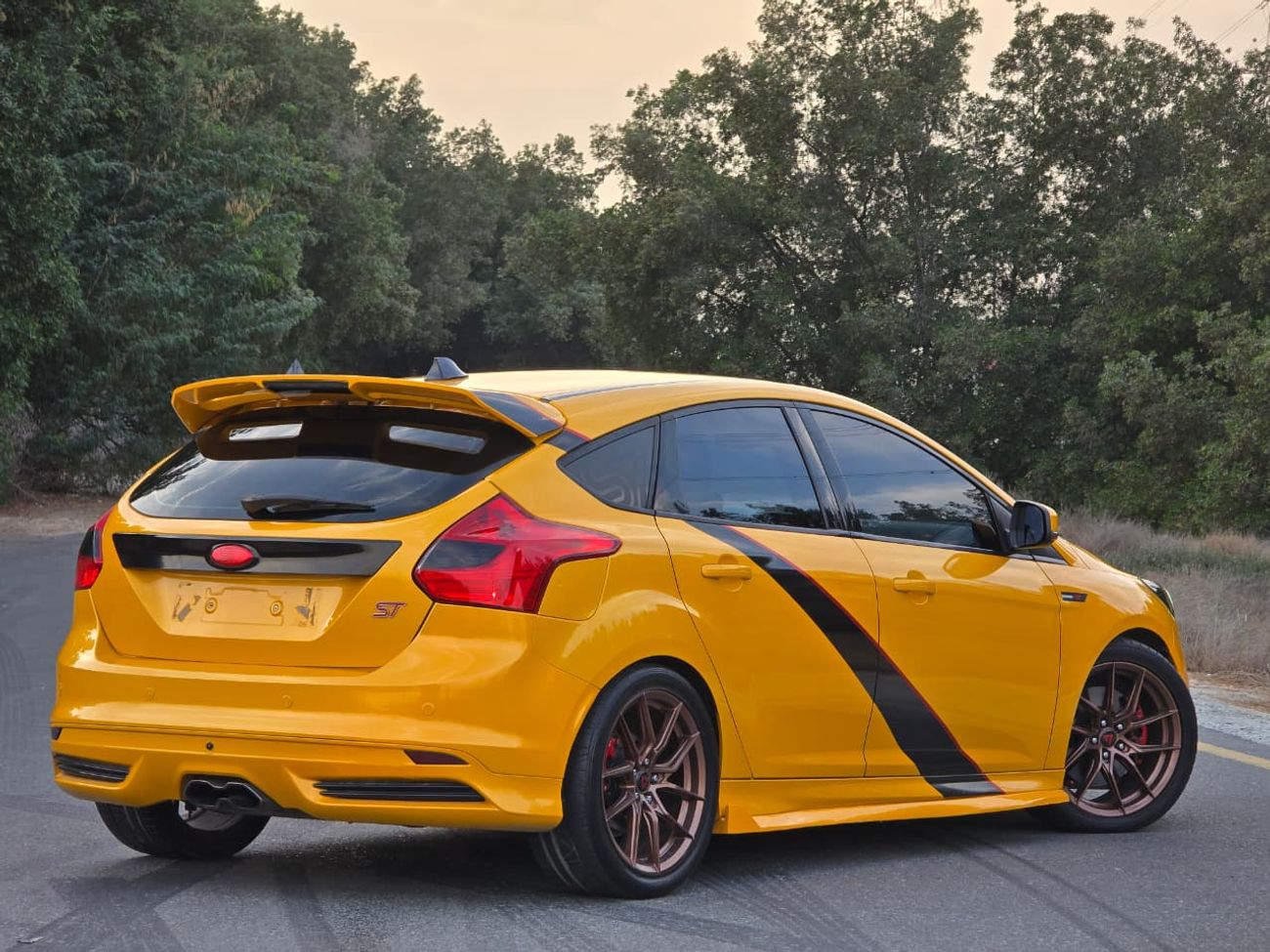 Ford Focus ST 2.0L FORD FOCUS ST 2014 GCC MANUAL // FULL OPITION // PERFECT CONDITION