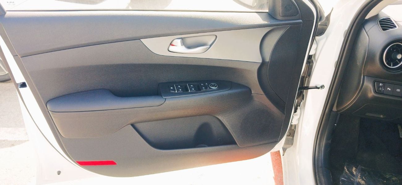 Kia K3 1.5L Petrol Comfort with Cruise control 2025YM