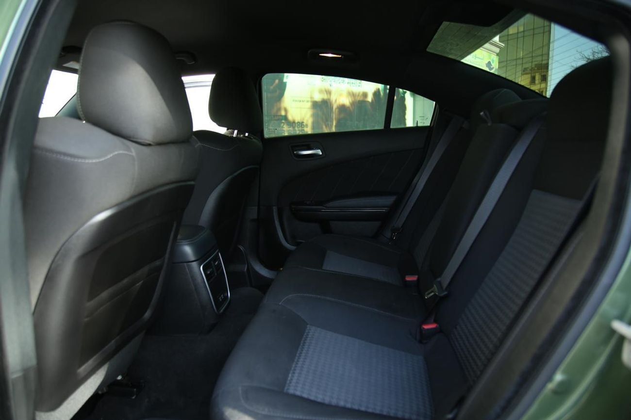 Dodge Charger PREMIUM R/T Top 5.7L