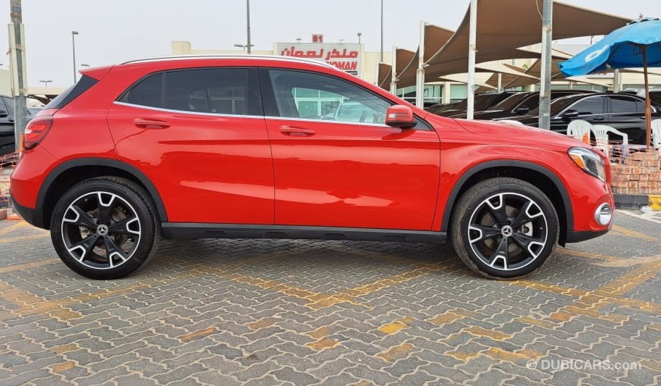 مرسيدس بنز GLA 250 Std