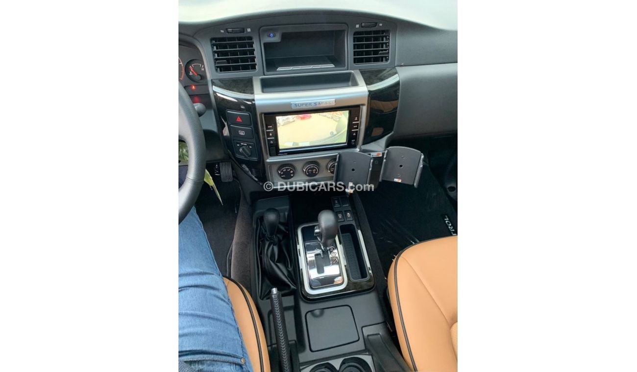 Nissan Patrol Super Safari