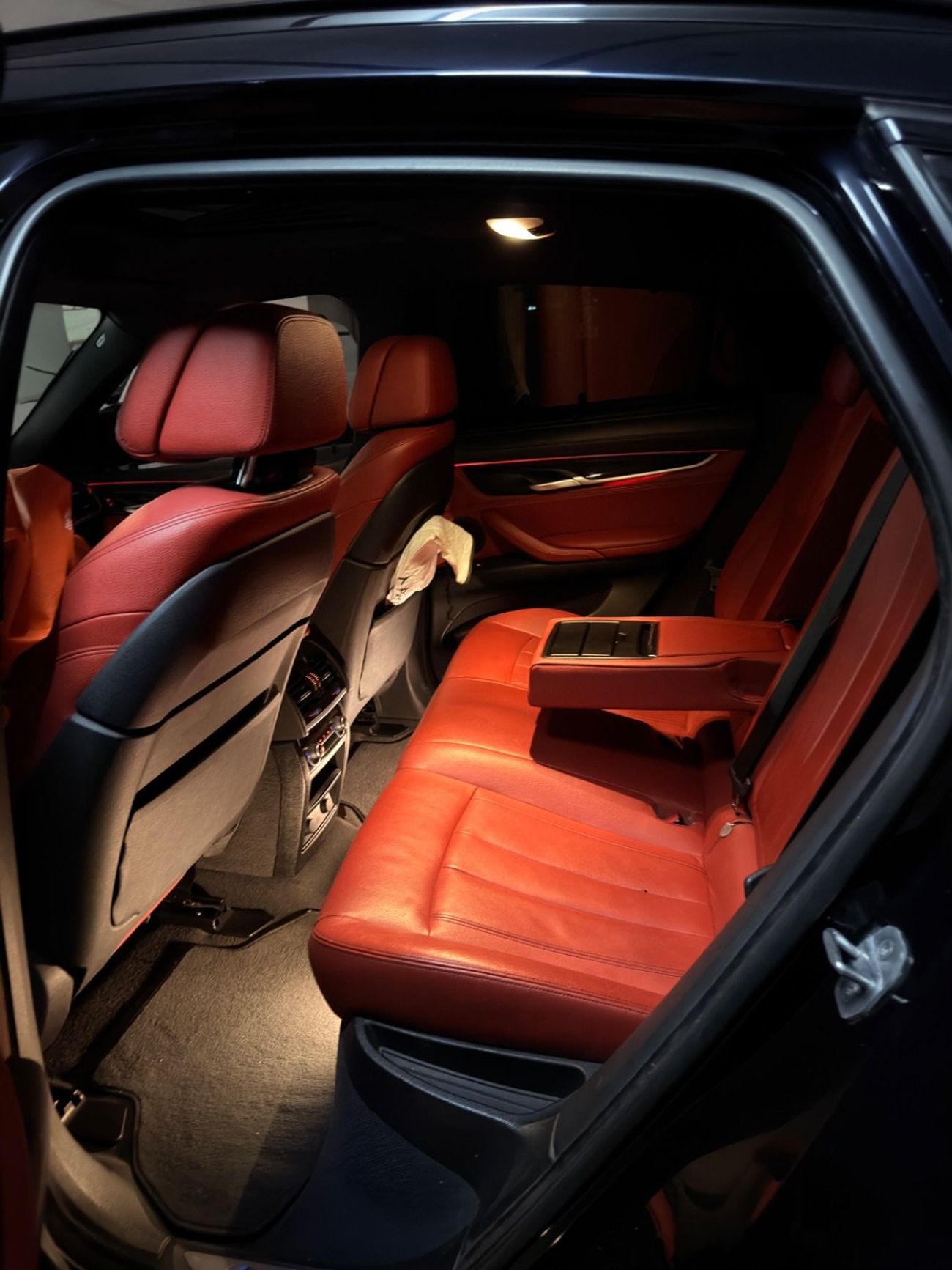 بي أم دبليو X6 50i M Sport Dynamic Plus 4.4L