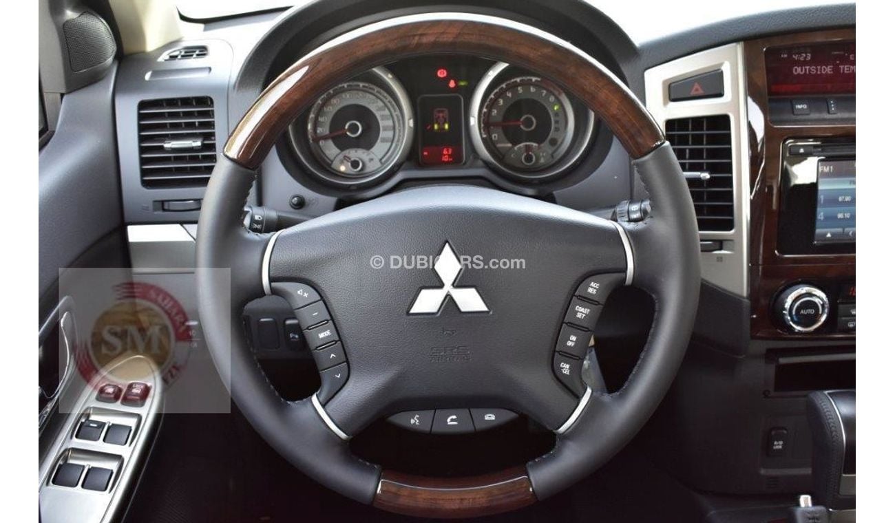 Mitsubishi Pajero GLS 2019 MODEL V6 3.8L PETROL 7 SEAT AUTOMATIC TRANSMISSION GOLD PACKAGE
