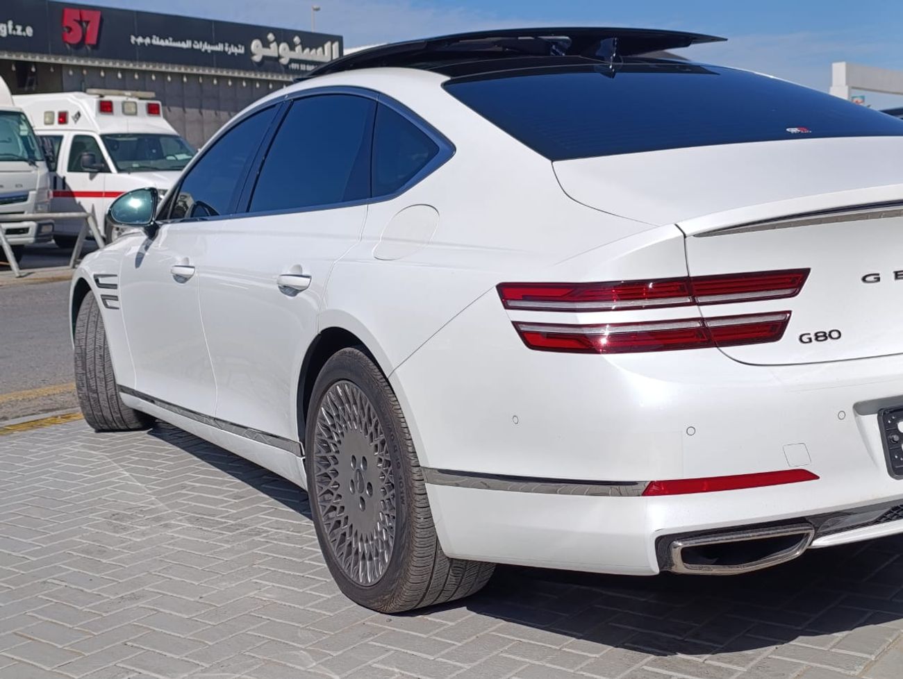 Genesis G80 Platinum 2.5L AWD