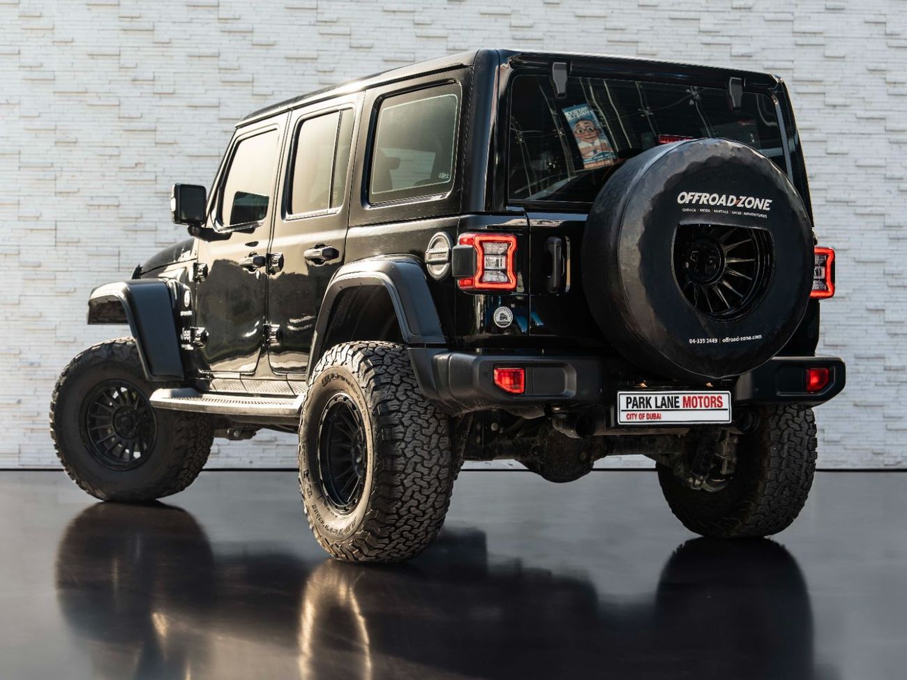 Jeep Wrangler Sahara 3.6L A/T (5 Seater)