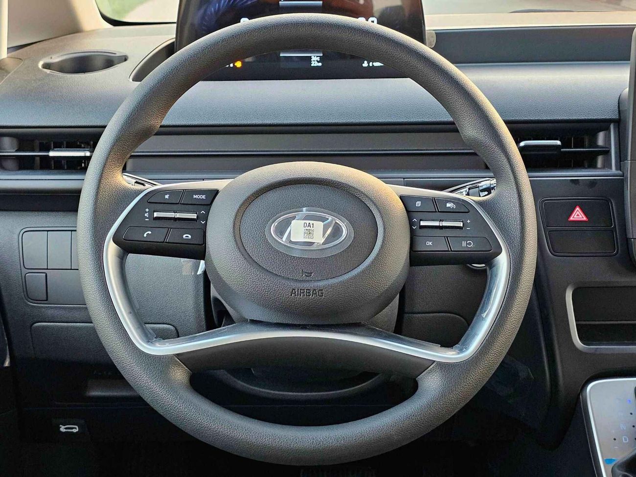 هيونداي ستاريا 3.5L V6  PETROL A/T / PUSH START / COMFORT 11 SEATER (CODE # 68029)