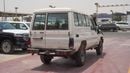 Toyota Land Cruiser 70 4.0L V6 M/T