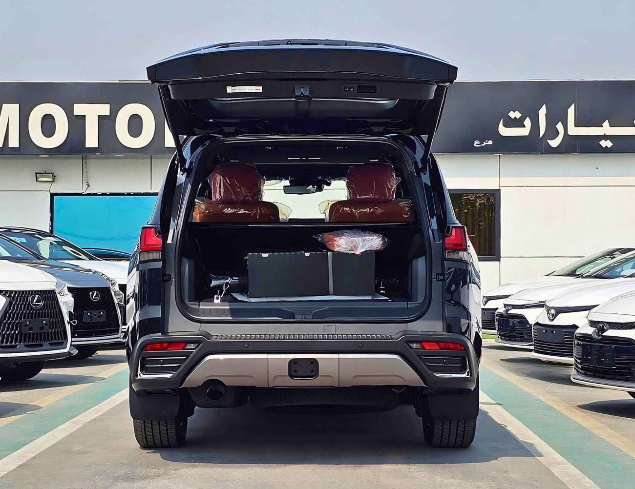 Lexus LX 700h HYBRID URBAN |3.5L PETROL | RADAR | HEADUP DISPLAY | 360* CAMERA | PWR WITH LEATHER SEATS | SUNROOF