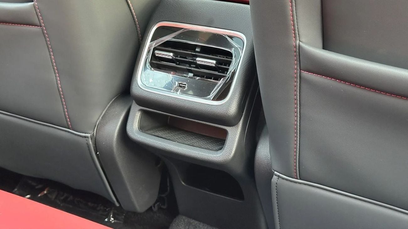 شيري تيجو 7 FL 1.5T Luxury GCC 6 Years Agency Warranty