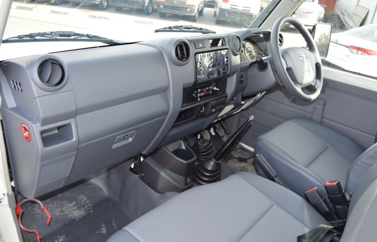 تويوتا لاند كروزر 1HZ  BRAND NEW LC 78 3Door 4.0L  DSL model 2023 ,RIGHT HAND ,FOR EXPORT AVAILABLE