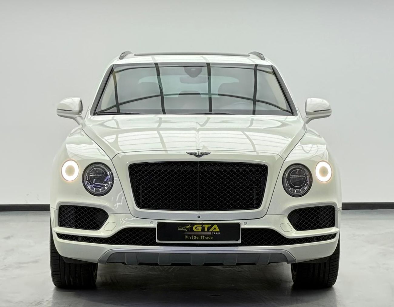 Bentley Bentayga 2018 Bentley Bentayga W12 Black Edition, Full Service History, Excellent Condition, GCC