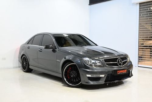 مرسيدس بنز C 63 AMG AMG 2013 Mercedes-Benz C 63 AMG, Full Service (EMC) History Excellent Condition, GCC