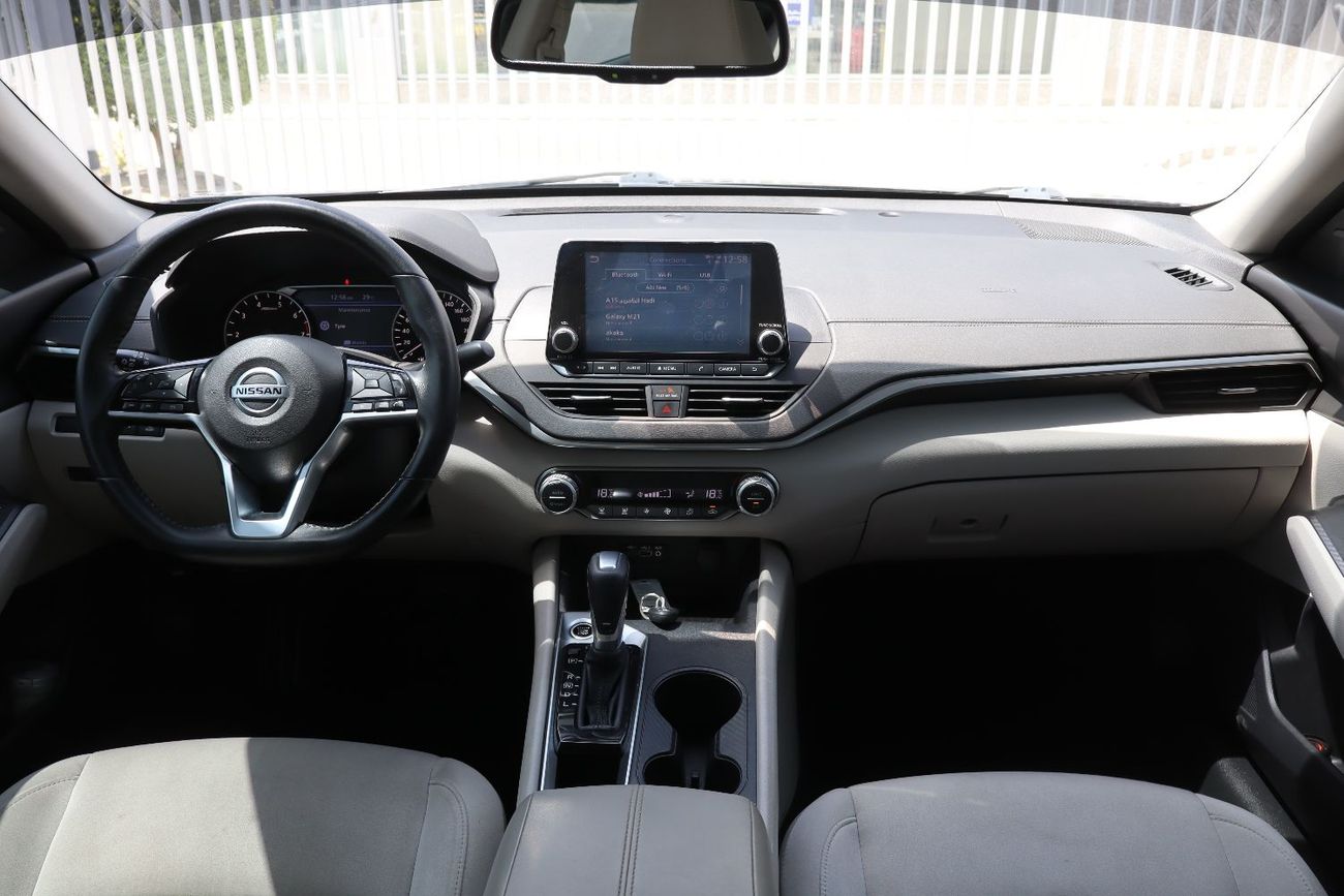 Nissan Altima SV 2.5L