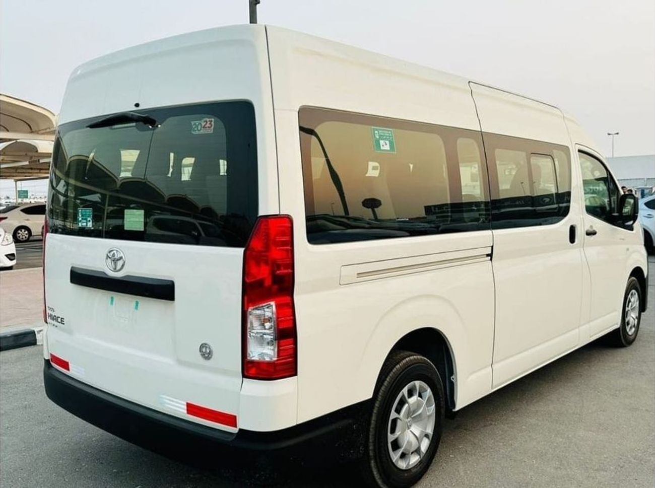 Toyota Hiace 3.5L, HIGH ROOF, PETROL, AUTOMATIC TRANSMISSION, 13 PERSON, AIRCONDION, POWER WINDOWN, MODEL 2025
