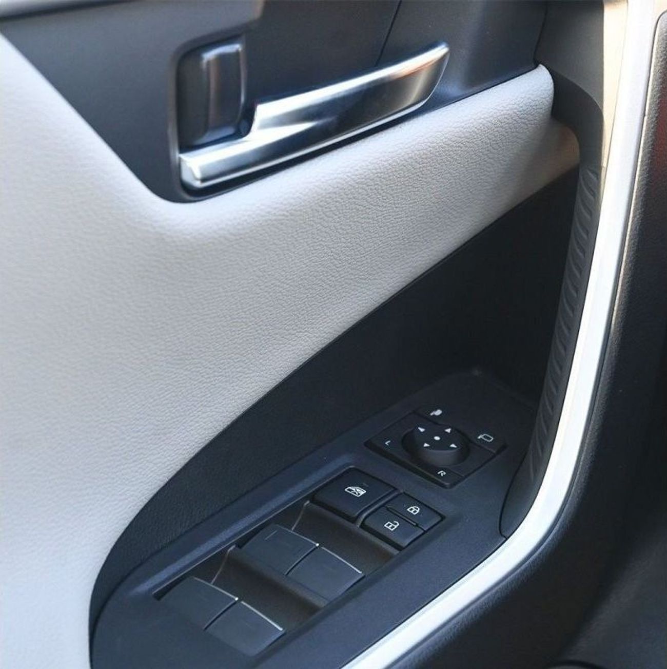 Toyota RAV4 Toyota RAV4 Adventure 2.5L 4WD 2023