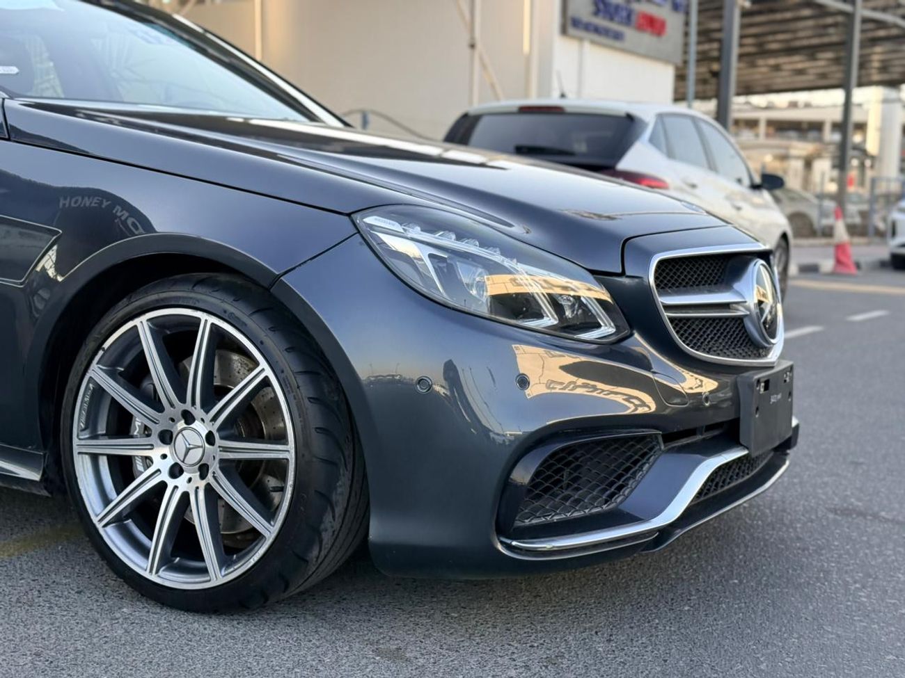 Mercedes-Benz E 63 AMG