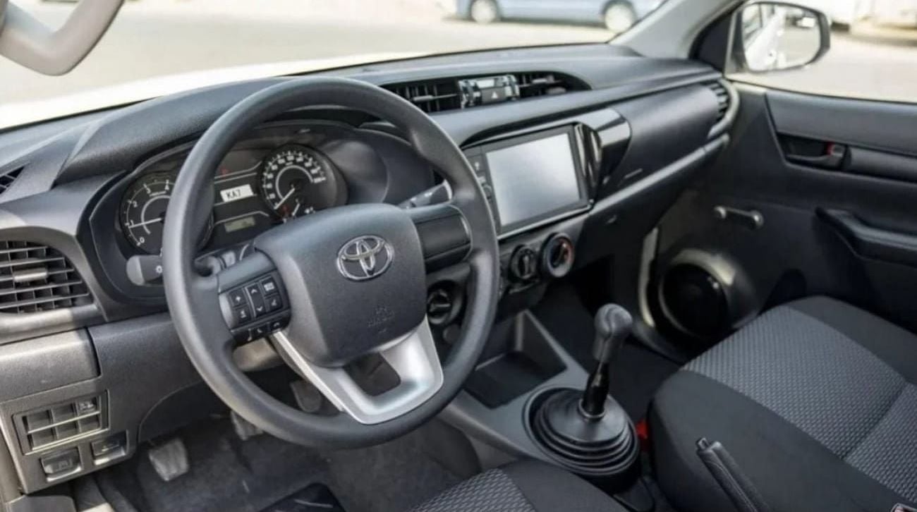 تويوتا هيلوكس DLX TOYOTA HILUX 2.4L DIESEL MT 2023