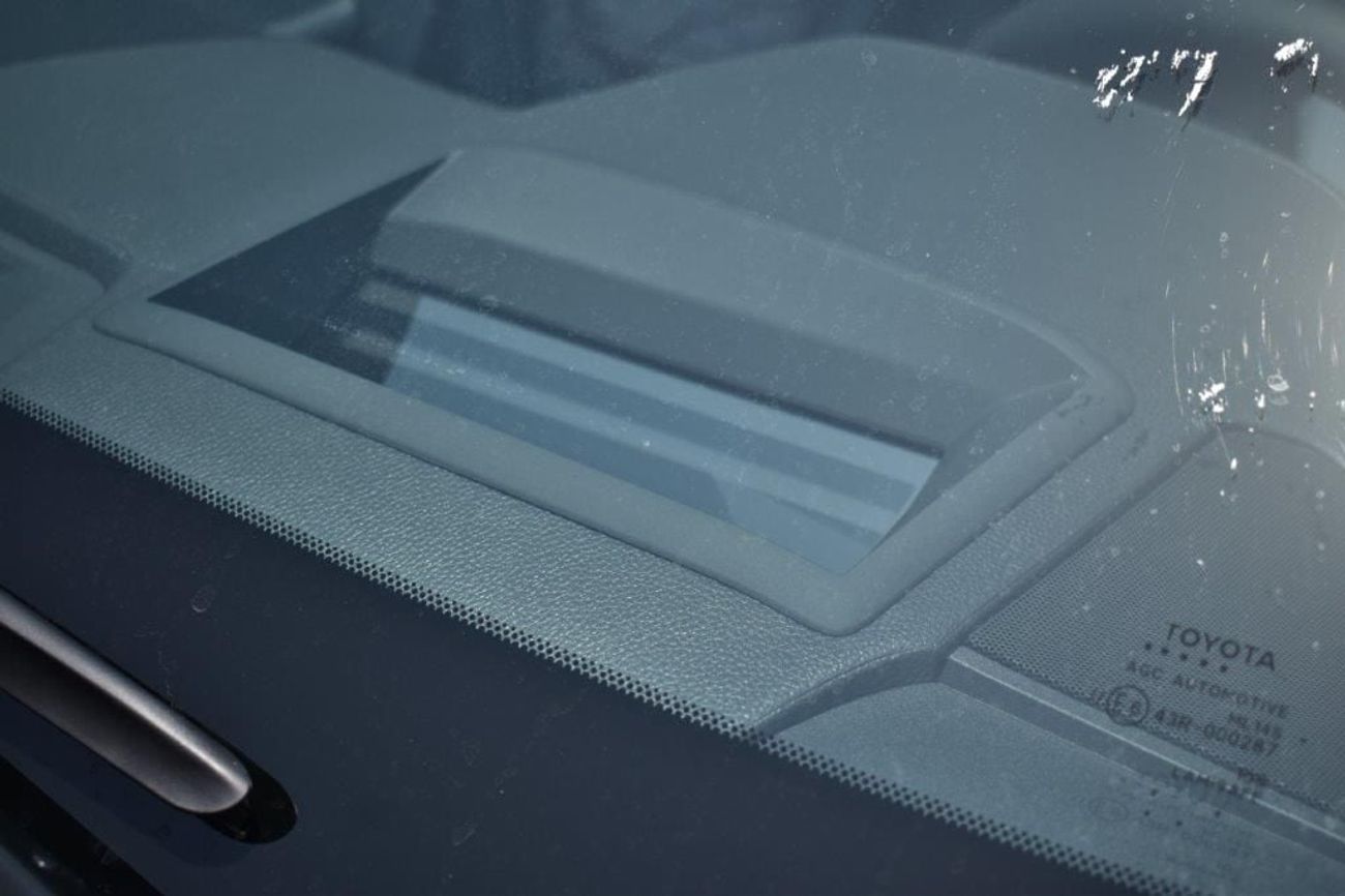 Toyota Land Cruiser 3.5T VXR Hybrid