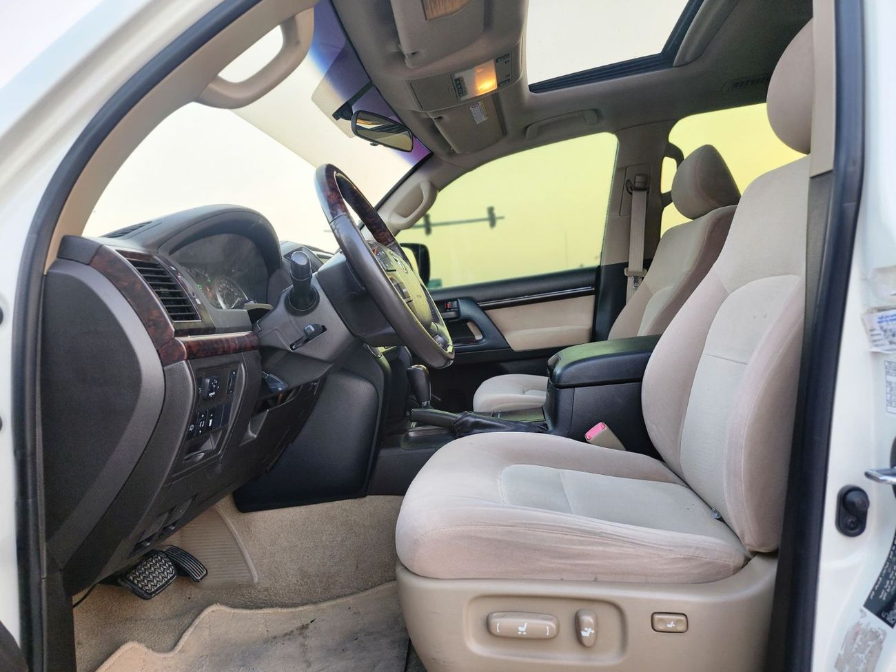 Toyota Land Cruiser GX.R V8