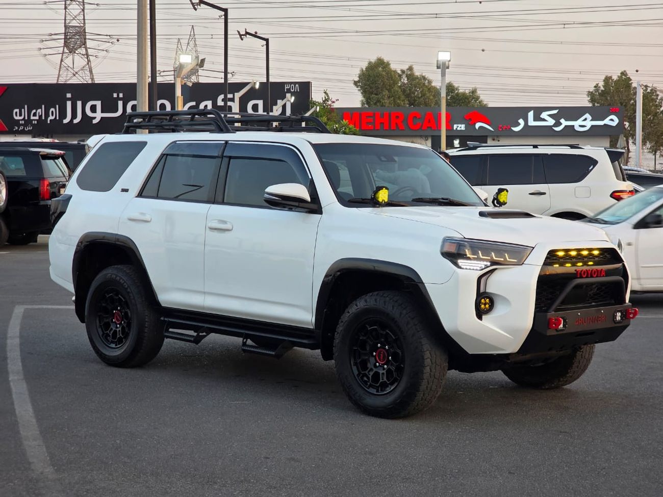 تويوتا Runner4 SR5 ( Perimum 360 Degree Camera)