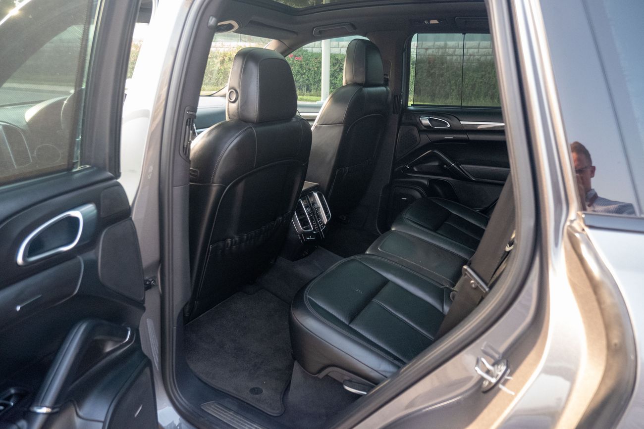 بورش كايان S 4.8L