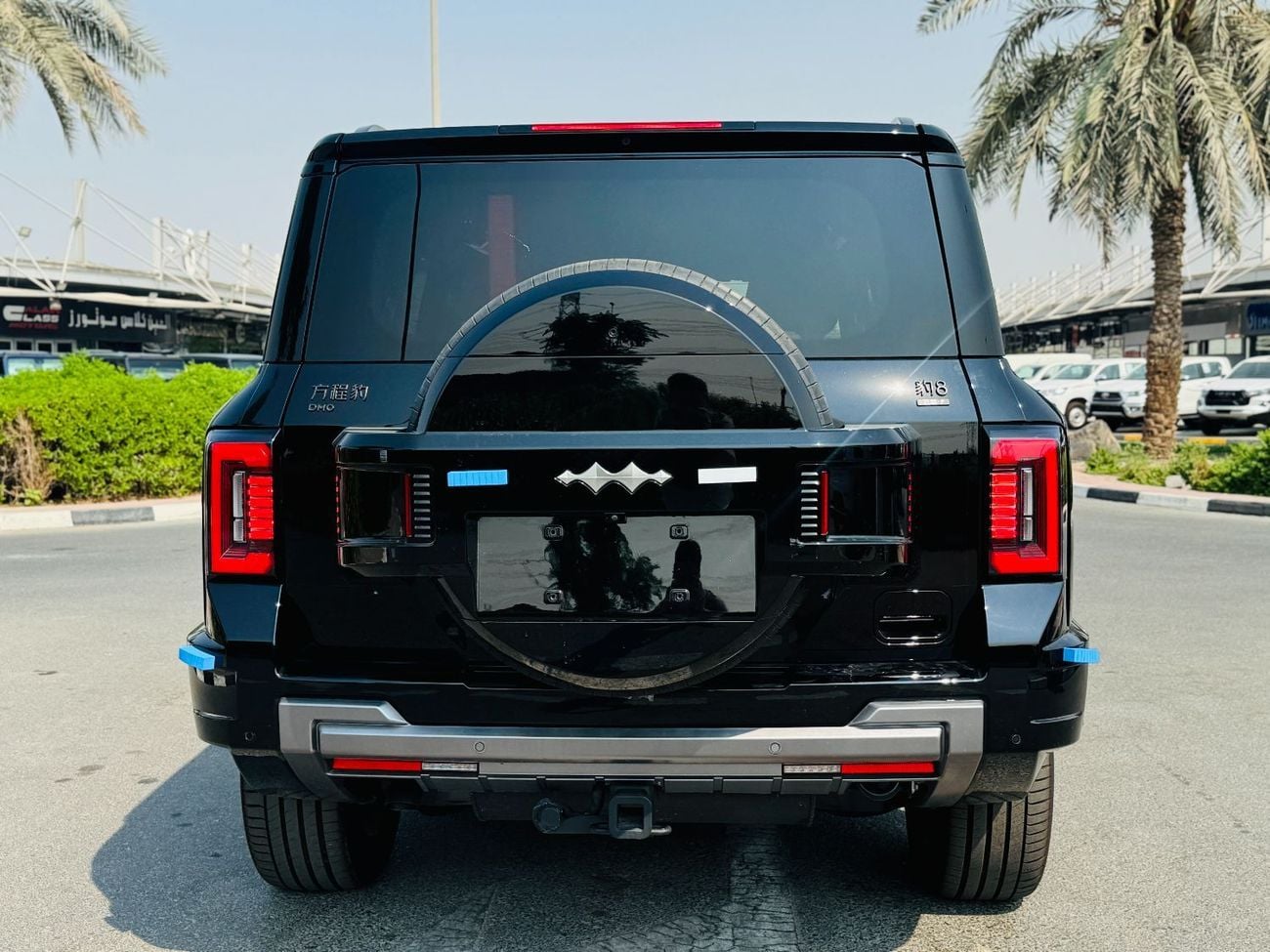 بي واي دي ليوبارد 8 Smart and Brave Flagship Edition (7 Seats)