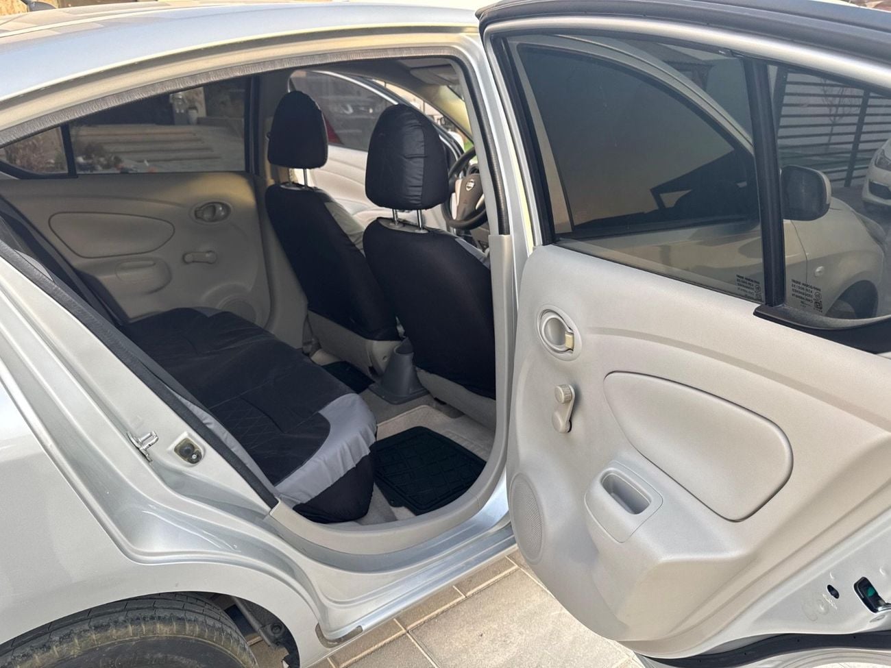 Nissan Sunny