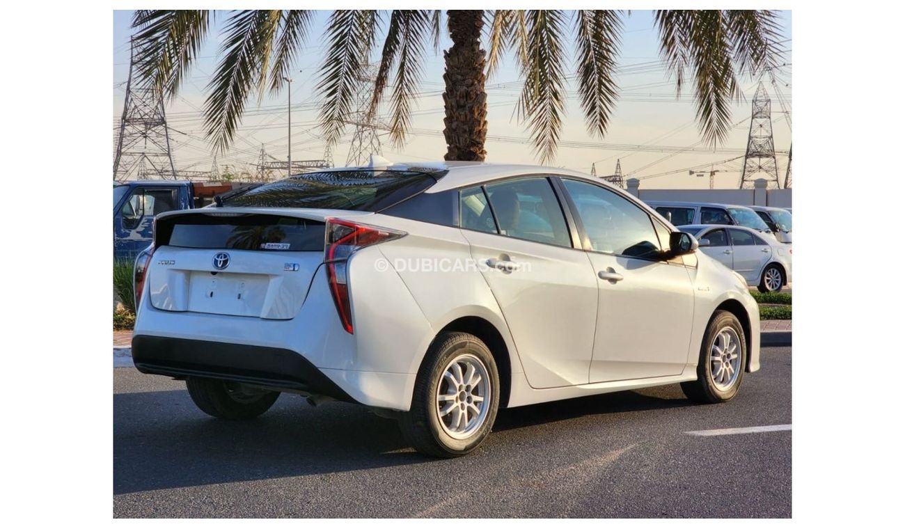 Toyota Prius Iconic TOYOTA PRIUS