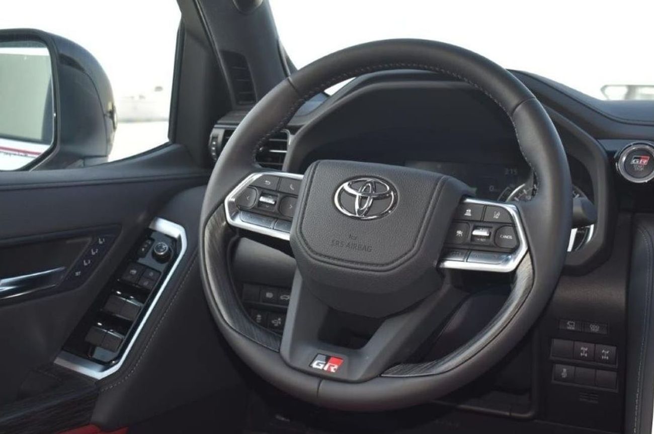 Toyota Land Cruiser 300 GR-SPORT V6 3.3L DIESEL TWIN TURBO 7 SEAT AUTOMATIC