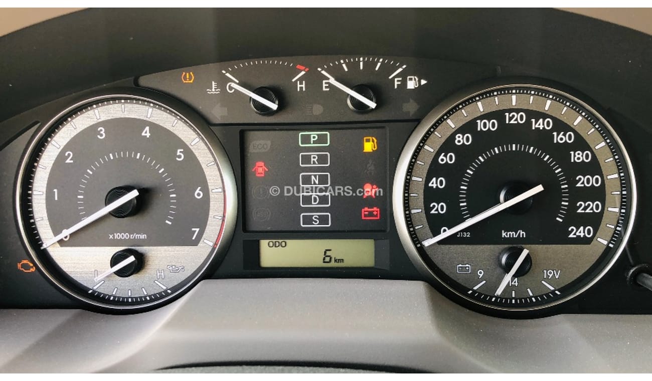 Toyota Land Cruiser 200 GXR 4WD 4.6L V8  GASOLINE 2021