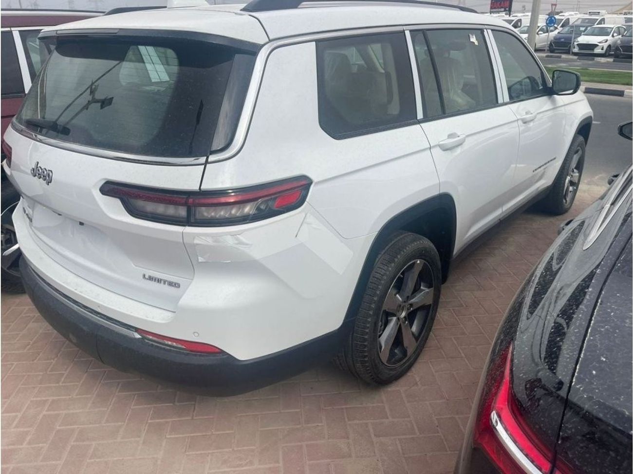 جيب شيروكي 2023 Jeep Cherokee 3.6L V6 SUV Automatic Zero KM