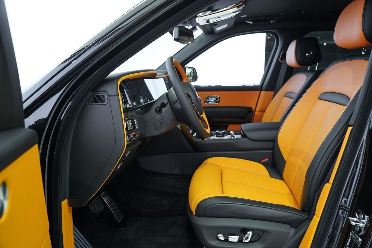 Rolls-Royce Cullinan Rolls Royce Cullinan Black Badge Series 2