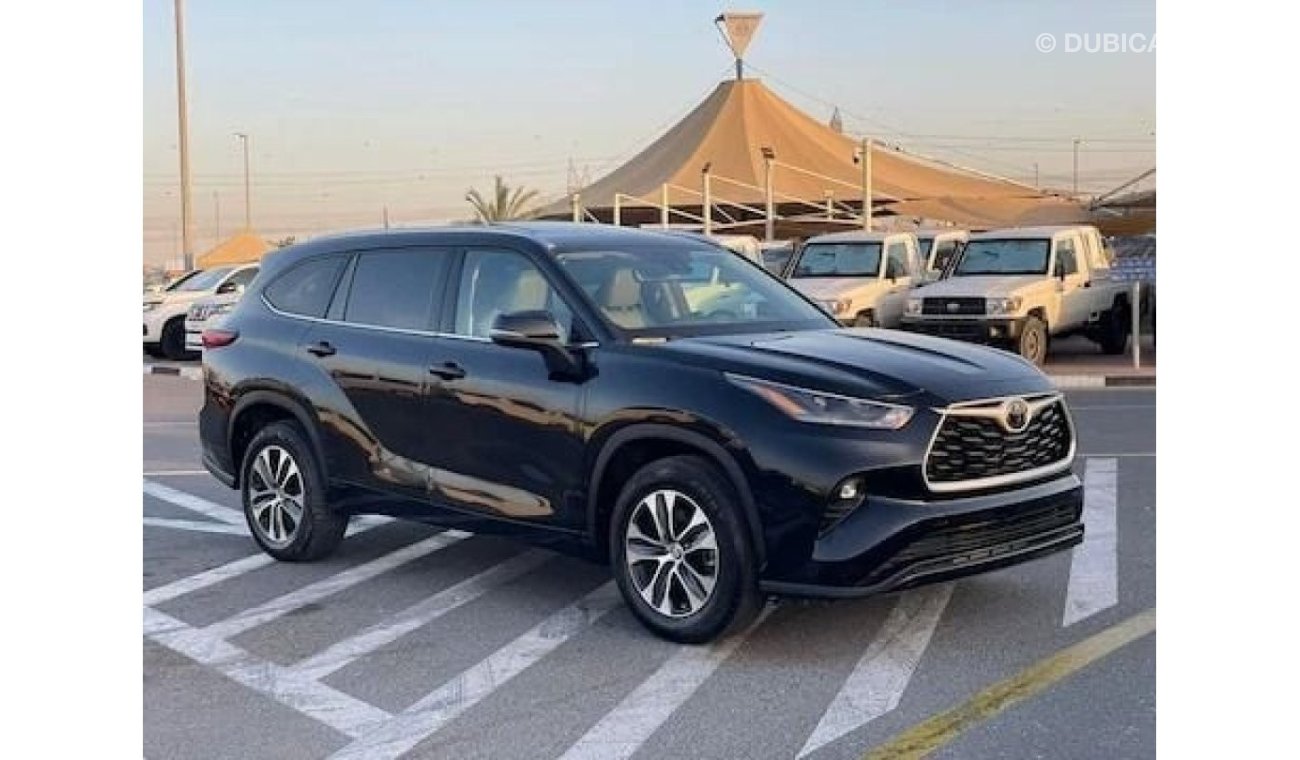 تويوتا هايلاندر 2021 Toyota Highlander XLE Full Option Active Front Rada - UAE PASS