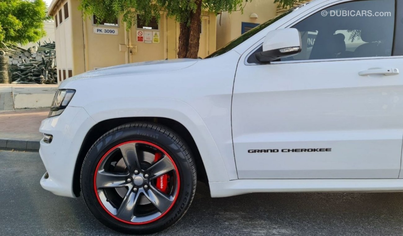 Jeep Grand Cherokee SRT 6.4L V8 Full Service History GCC