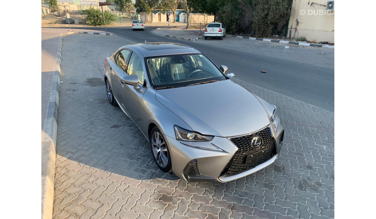 Lexus IS300 is300 2019