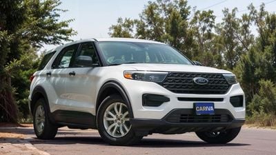 Ford Explorer BASE 100A 3.3L 4WD || Agency Warranty || Complete service history available