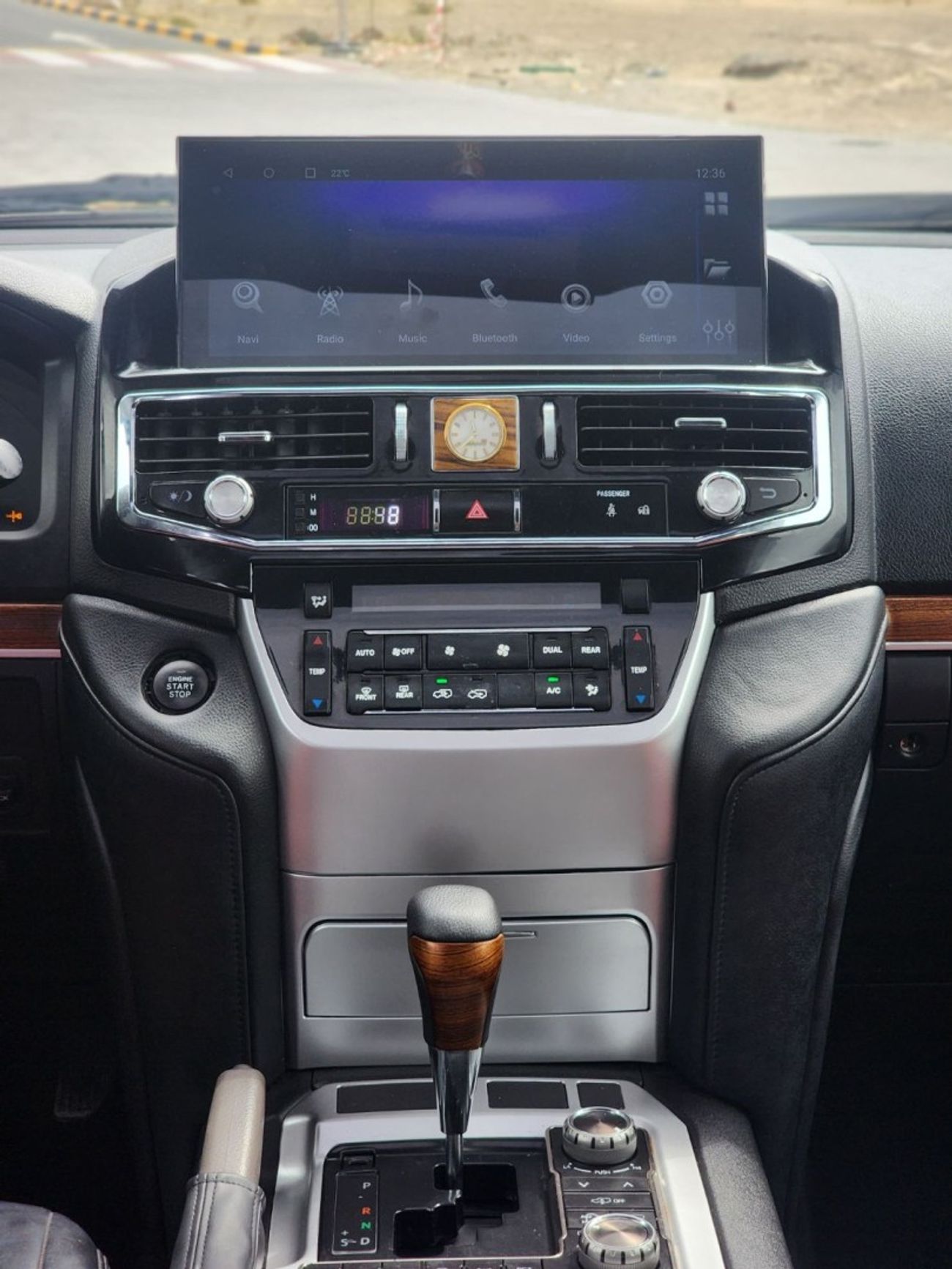 تويوتا لاند كروزر GX.R V6 upgrade 2022