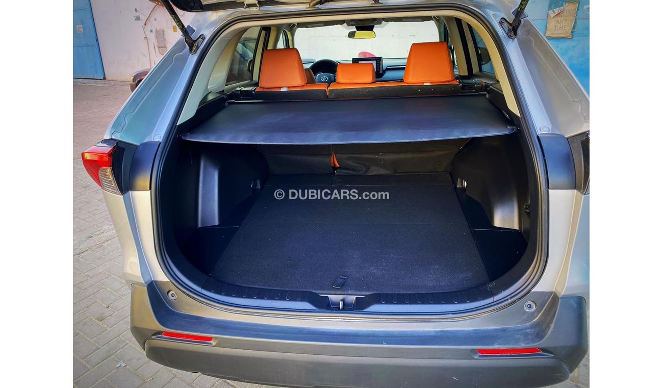 Toyota RAV4 Full option clean car leather seats