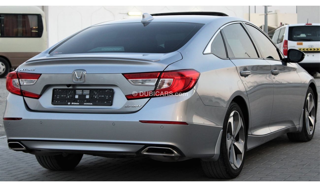 هوندا أكورد هوندا أكورد 2018 خليجي فل اوبشن بحالة ممتازة بدون صبغ بدون حوادث نظيفه جدا من الداخل والخارج