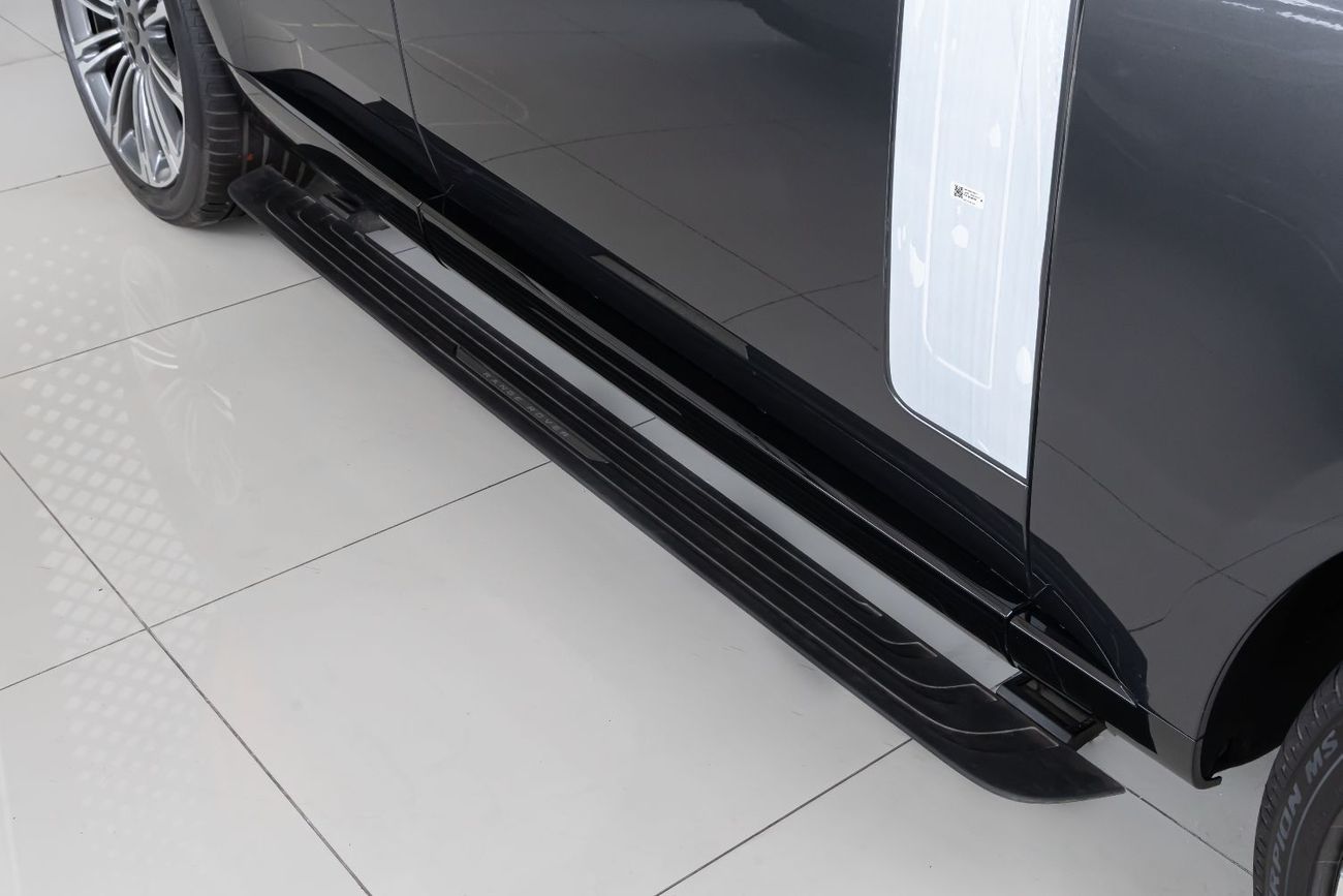 لاند روفر رينج روفر Range Rover Vogue P530 Autobiography |  | GCC Specs | V8 | Full Options | 2026 (Export)