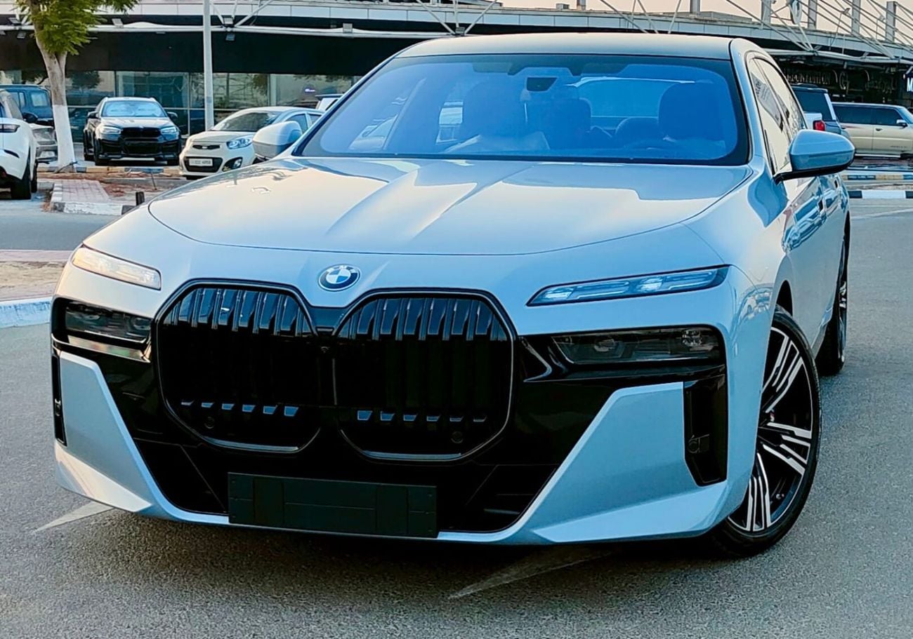 BMW 740i M SPORT Warranty & Service 2026 GCC