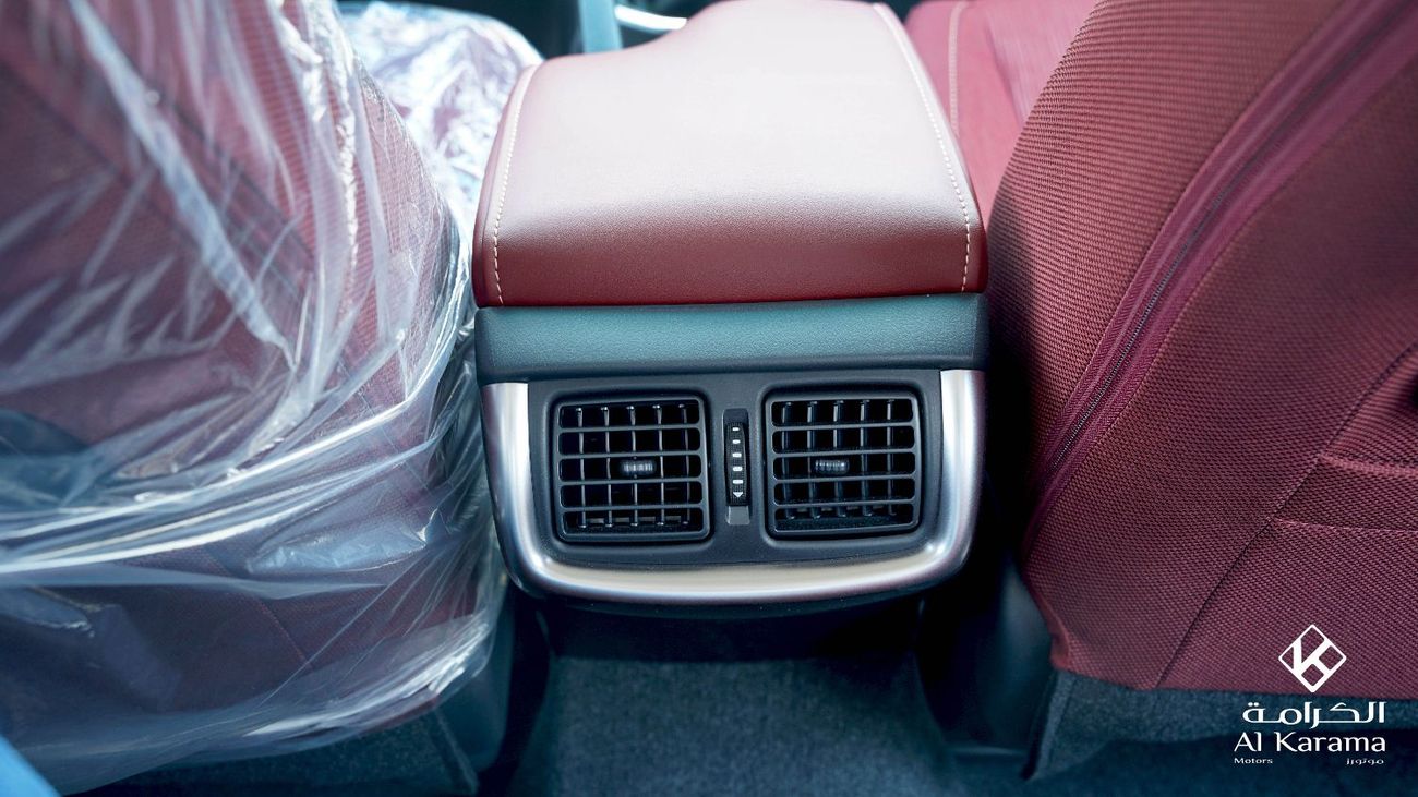 تويوتا هيلوكس 2.7 SR5 | GCC | Manual | 4WD | Climate Control