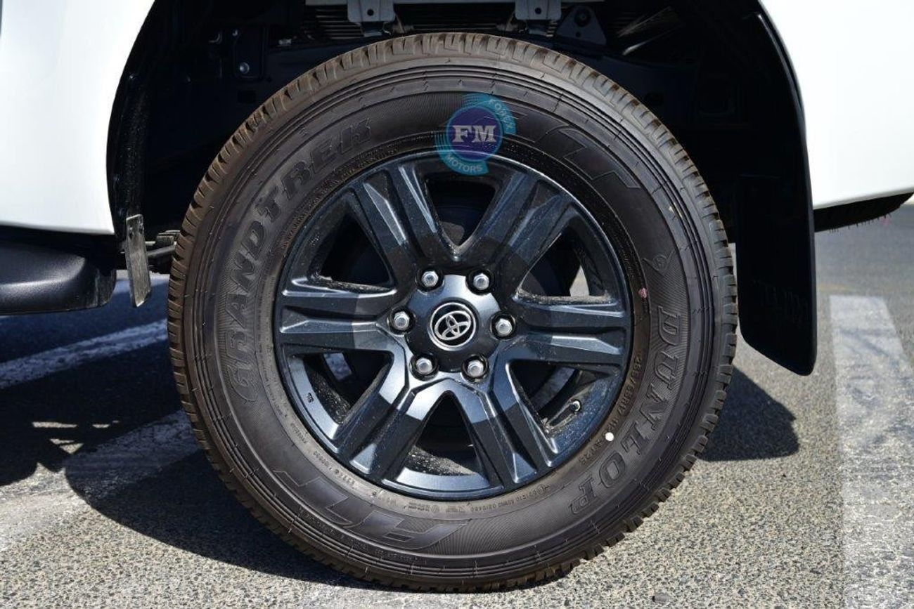 Toyota Hilux Double Cab SR5 2.7L Petrol 4WD 5 Seater Automatic
