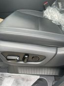 لكزس LM 350h 2.5L Hybrid 4 seater VIP 2024 YM (For export only)