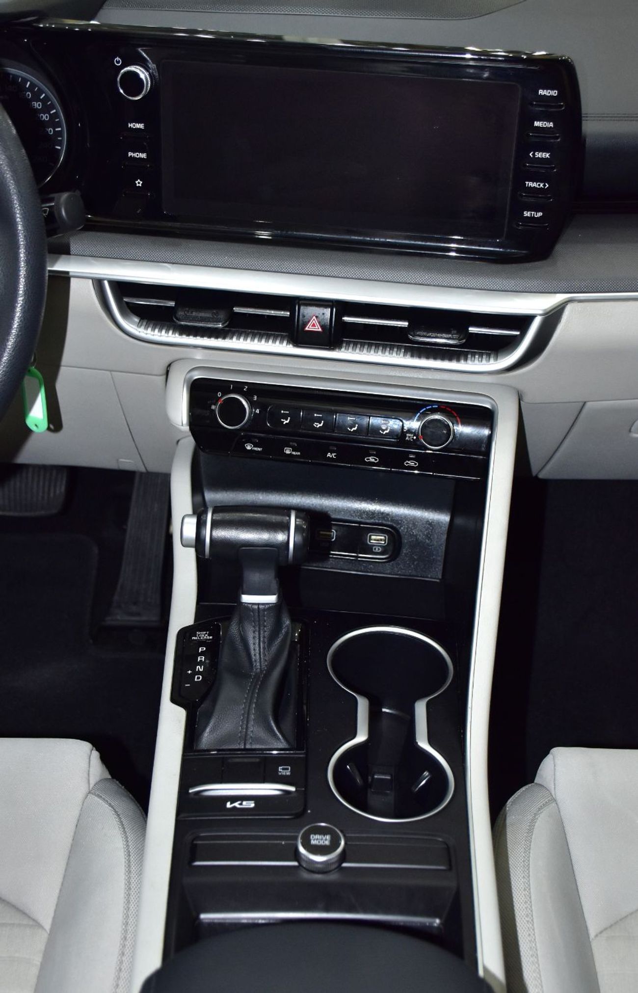 كيا K5 EXCELLENT DEAL for our KIA K5 ( 2022 Model ) in White Color GCC Specs