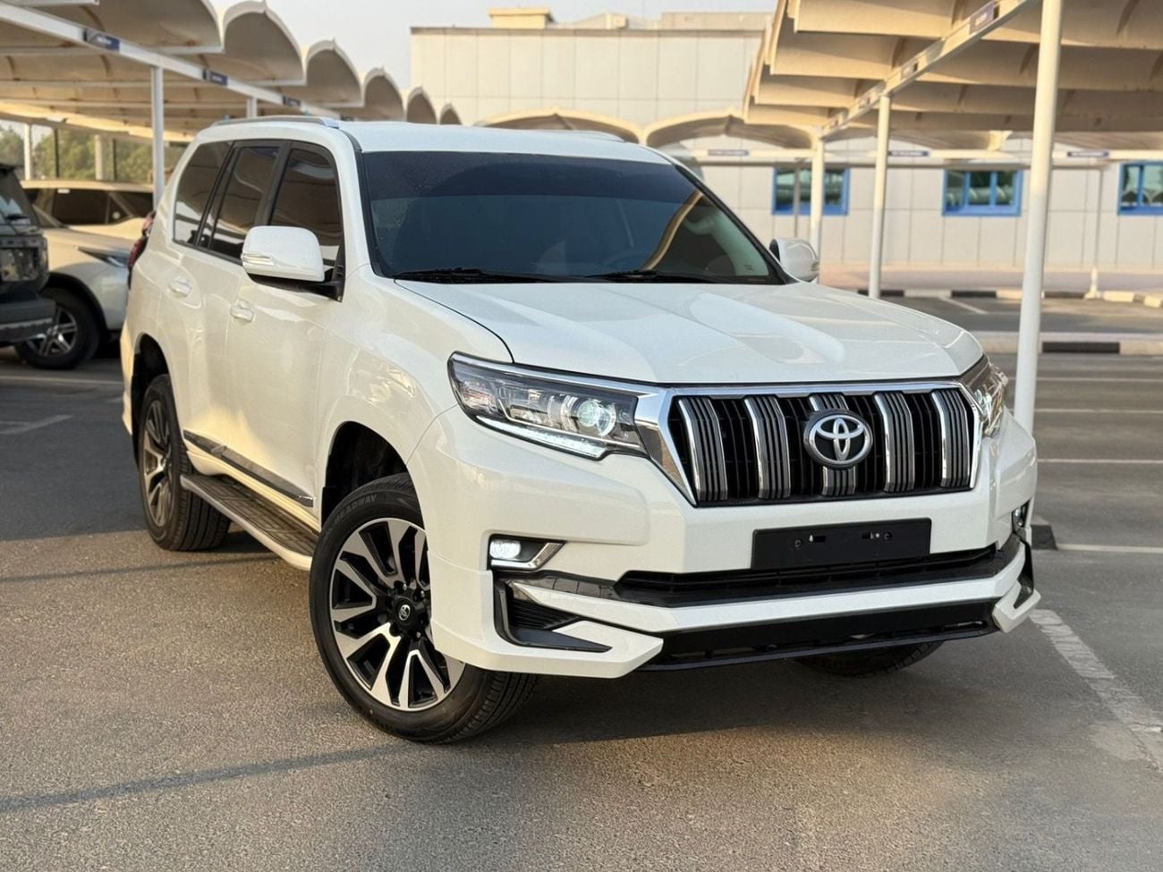 تويوتا برادو TXL 2.8L