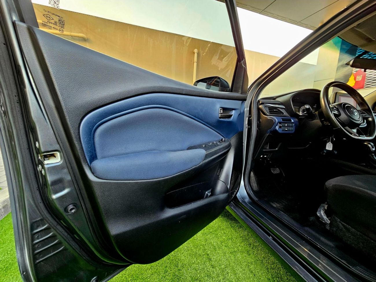 سوزوكي بالينو GL BALENO / GCC V4 /  ORIGINAL PAINT  / 2 KEYS / LOW MILEAGE