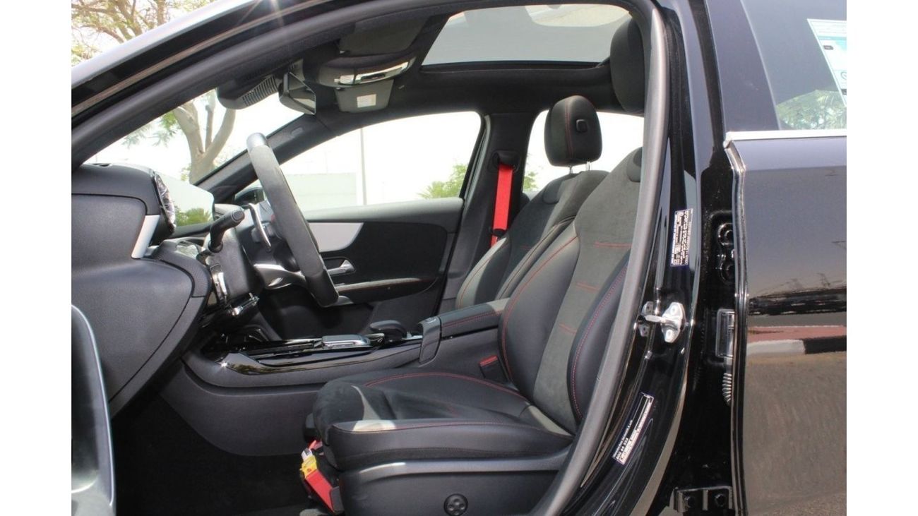 مرسيدس بنز A 35 AMG MERCEDES A35 AMG SPORT PREMIUM PLUS 2.0TC FULL OPTION 2023 GCC LOW MILEAGE WITH AGENCY WARRANTY IN B