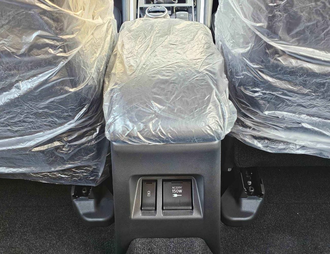 Mitsubishi Montero Sport 3.0L PETROL/SUNROOF , LEATHER , ELECTRIC SEATS / FULL OPTION (CODE # MP59)
